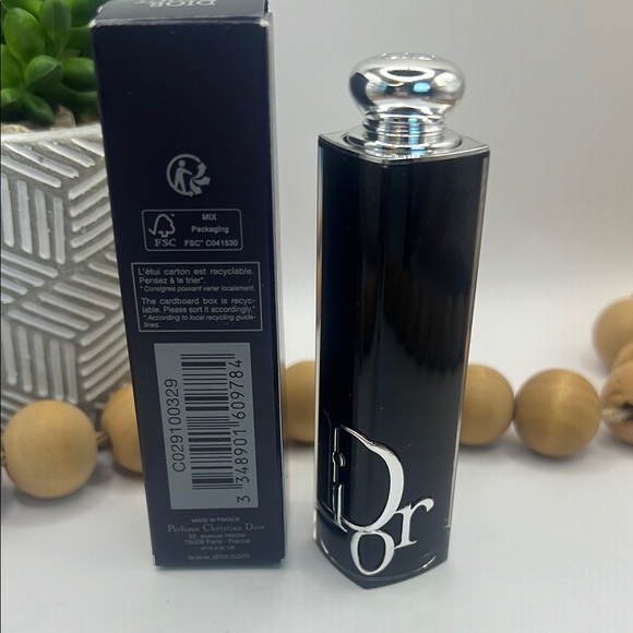 Dior Addict Shine Lipstick - Tie & Dior (329) Rosy Nude - Picture 5 of 8